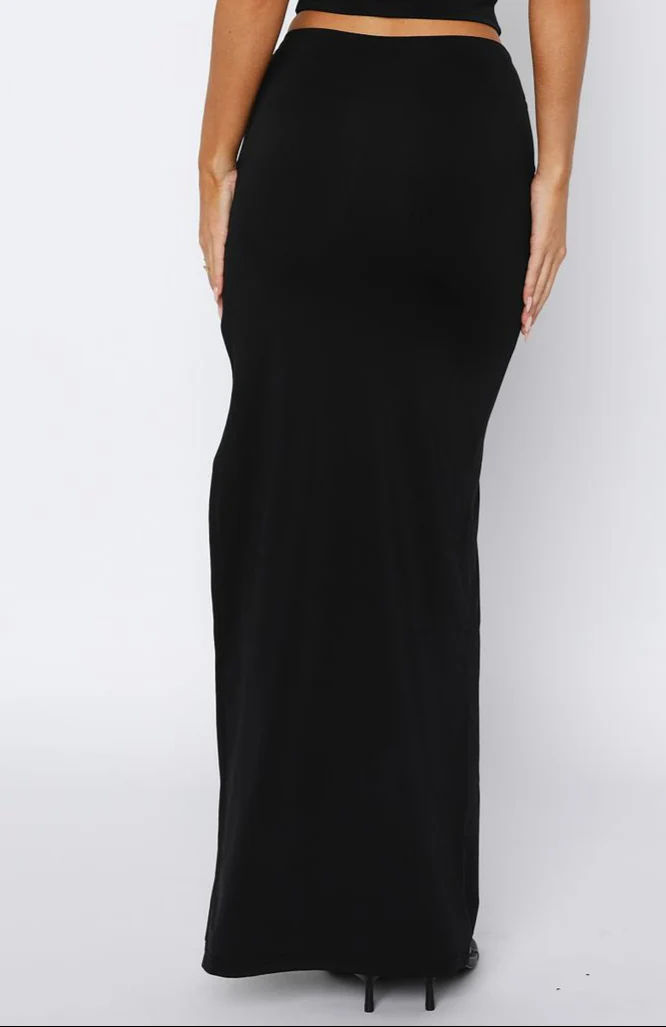 Akilina Maxi Skirt Black - Image 4