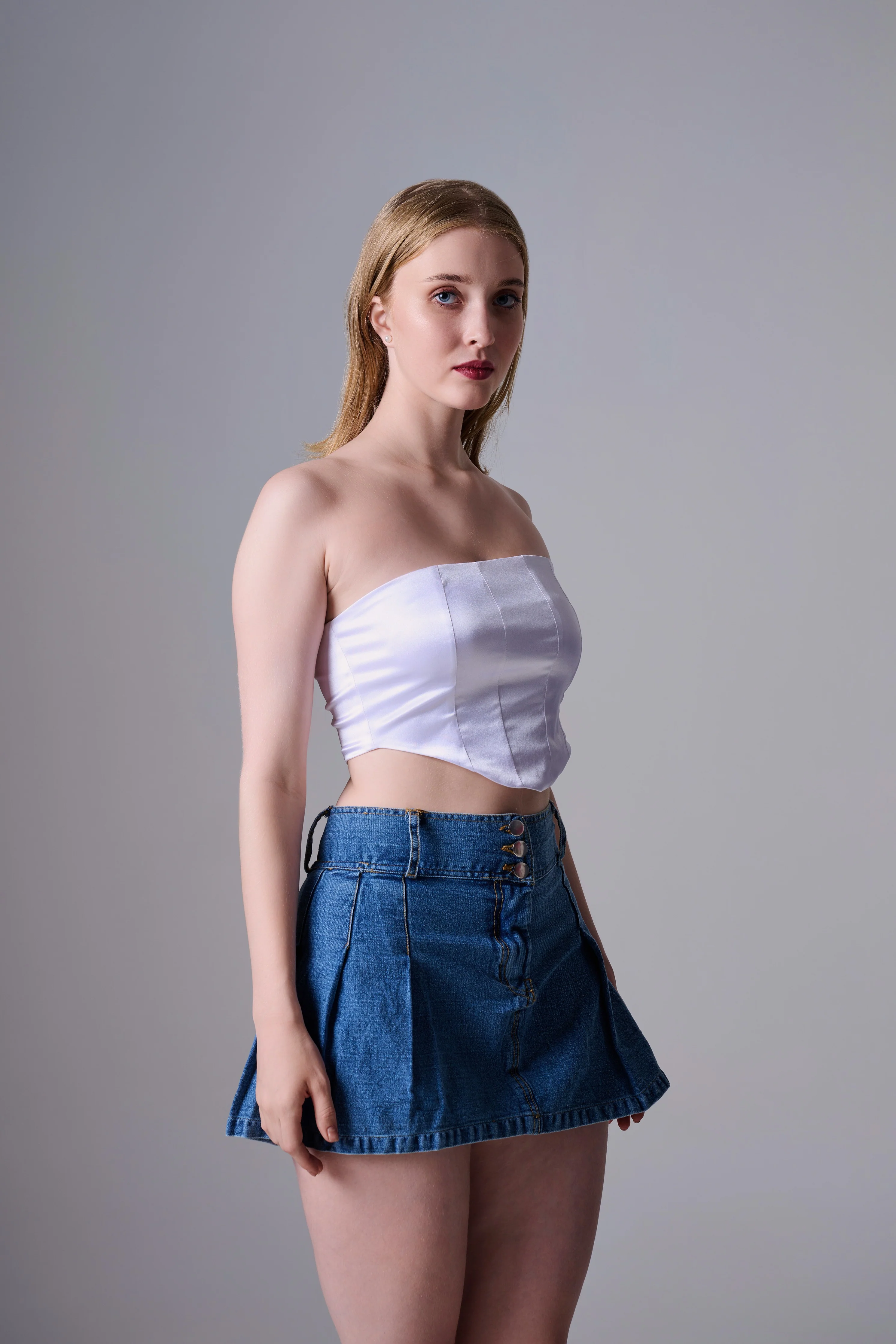 ANNE Corset Crop Top in white - Image 3