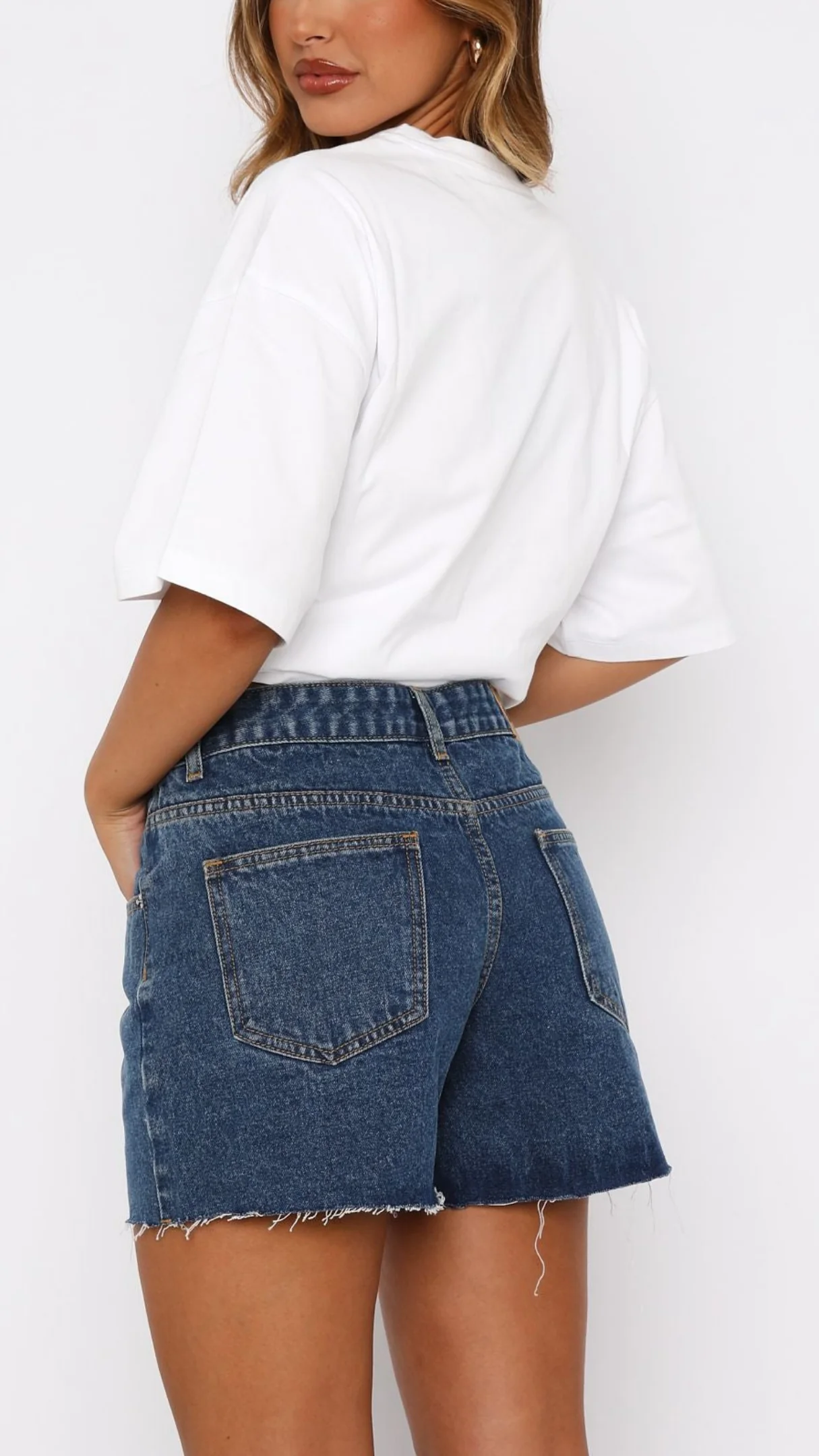 Britta denim shorts in Light Blue - Image 8