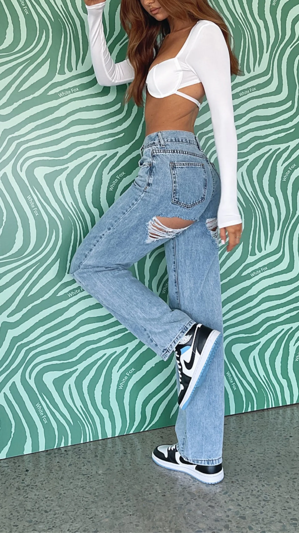 Callista Mid Rise Straight Leg Jeans Acid Black - Image 7