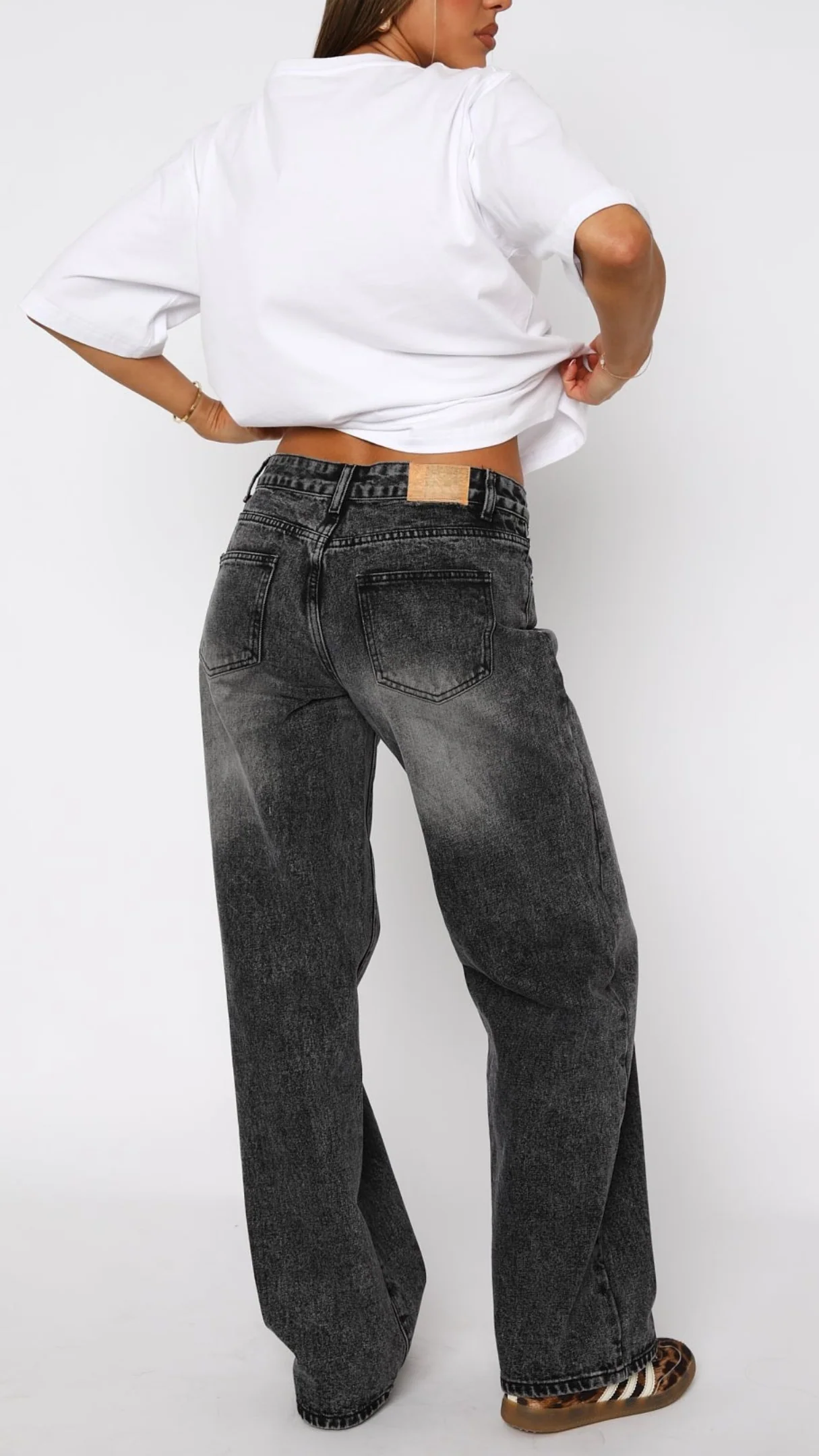 Claudia Style Low Rise Wide Leg Jeans in Black Acid Wash - Image 9