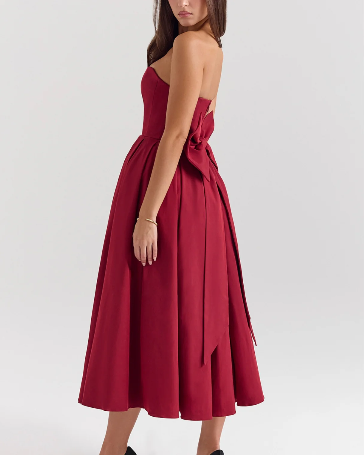 Dalia Strapless Detachable Bow Midi Dress in Maroon - Image 4