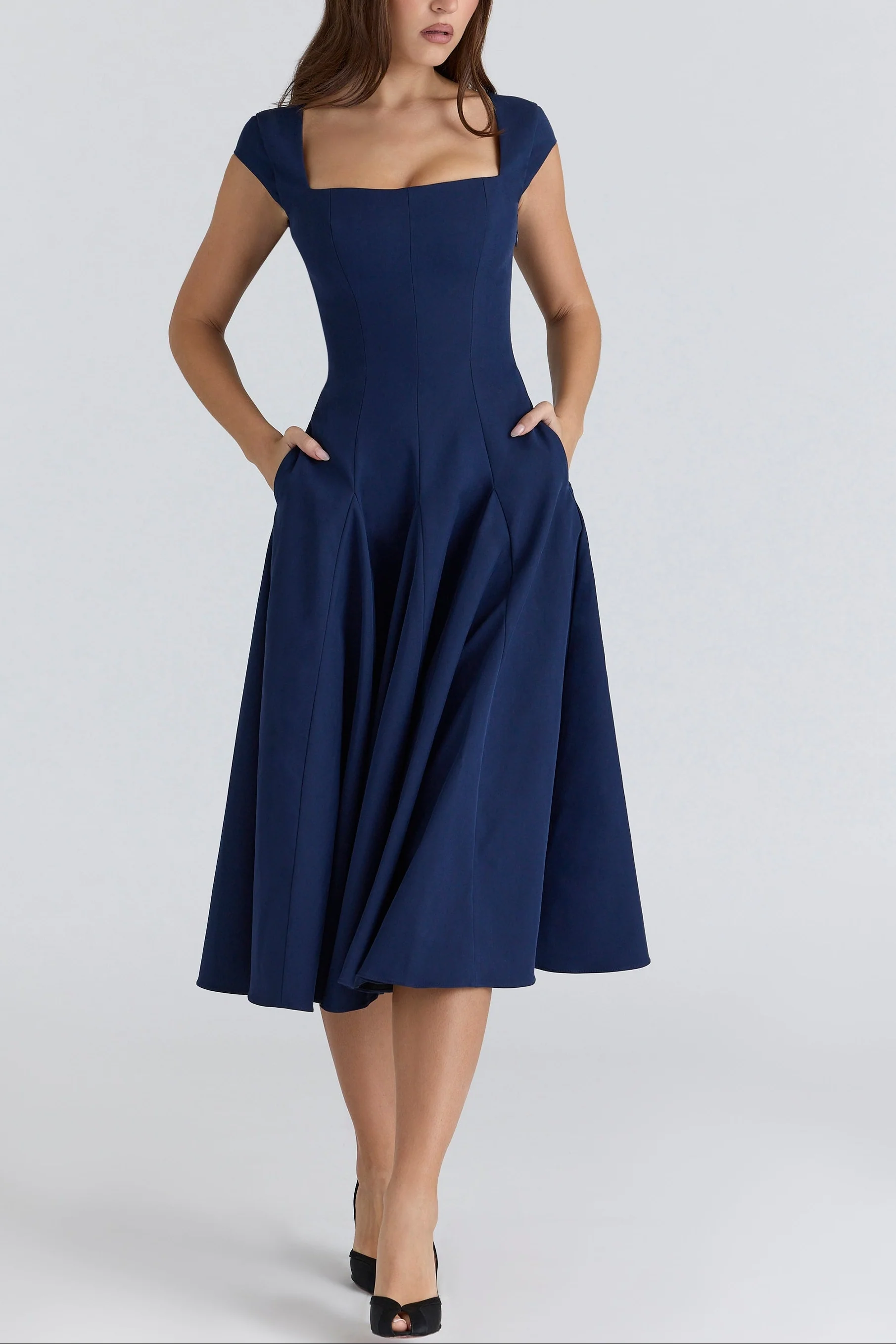 Elise Cap Sleeve Midi Dress in NavyBlue - Image 4