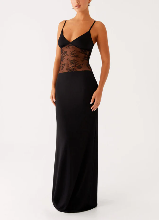 Envy Lace Maxi Dress in Black - Image 4