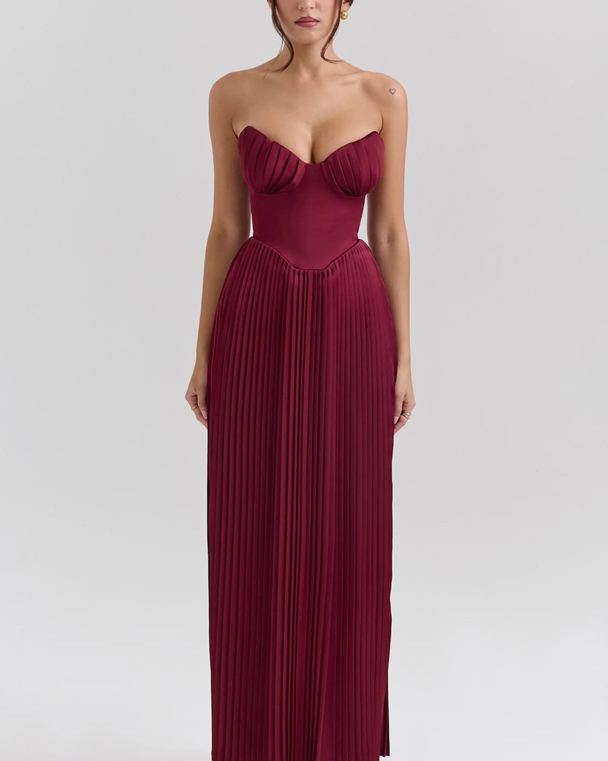 Gabriela Pleated Maxi Dress in Maroon - Image 6