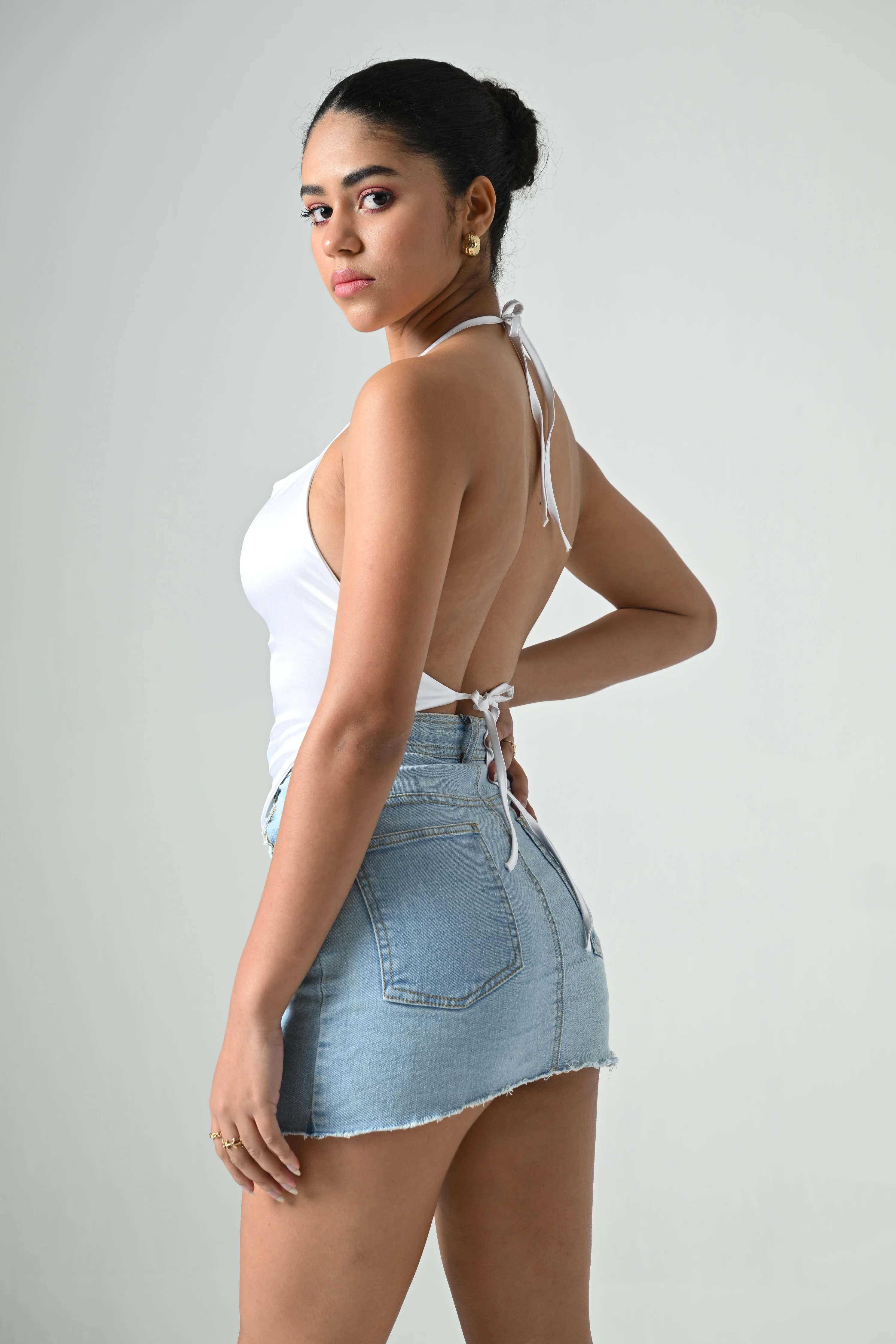 Georgia Satin Halter neck scarf Top in white - Image 3