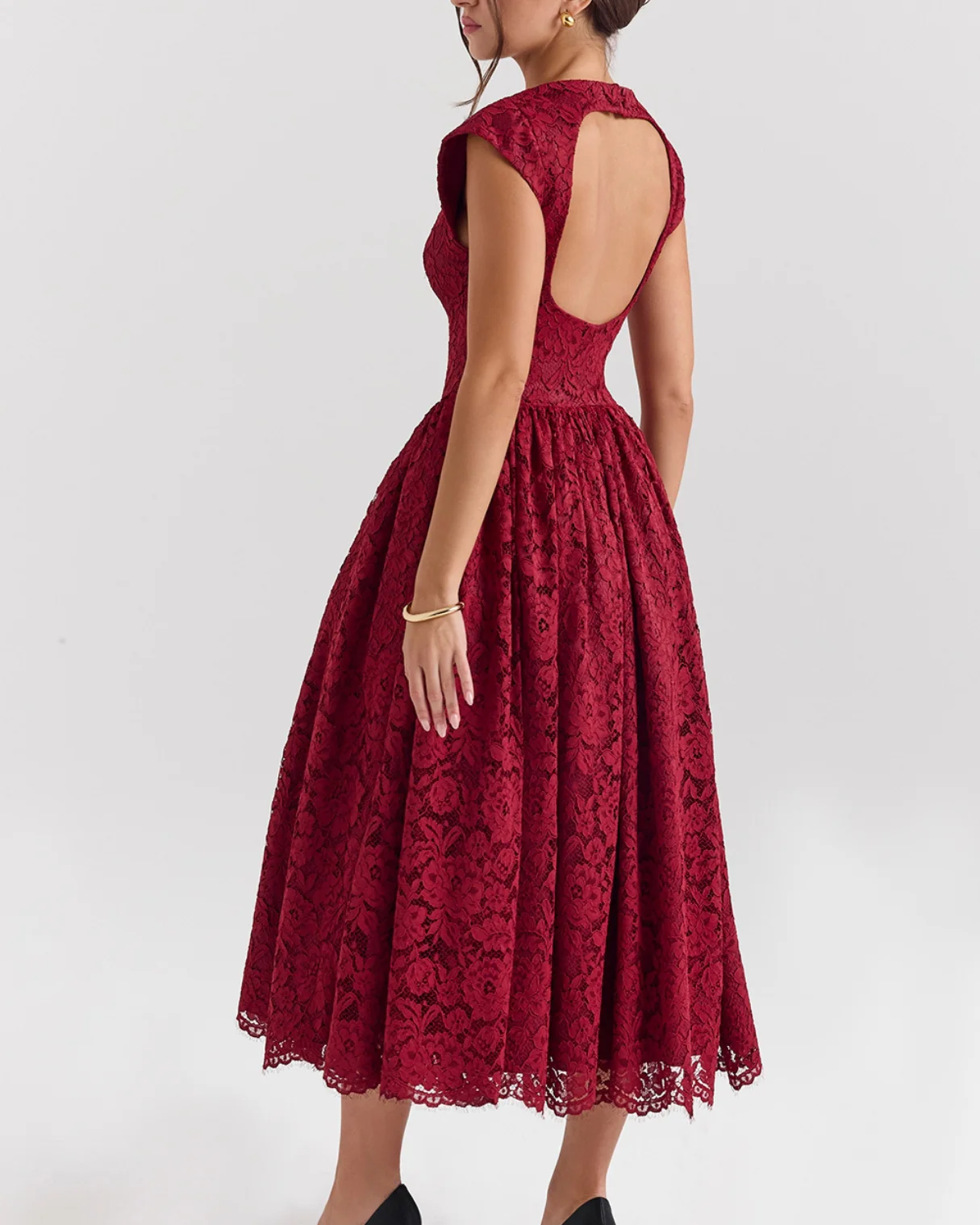 Josefina Berry Lace Backless Midi Dress in Maroon - Image 5