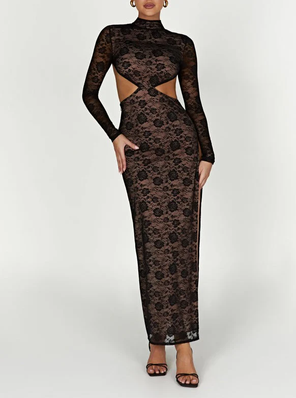 Juliet Lace Maxi Dress in Black - Image 4