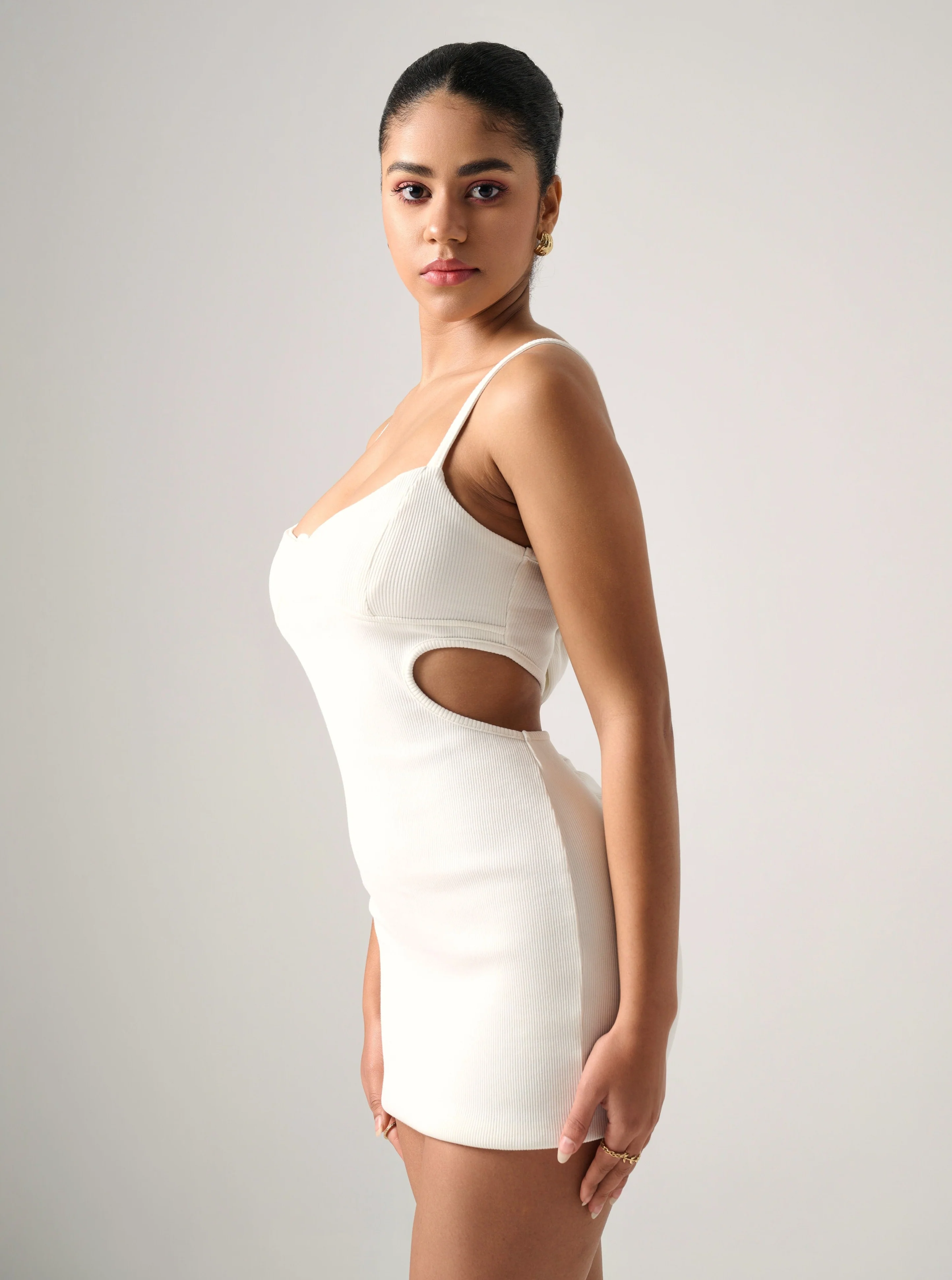 KHLOE CUT OUT PENCIL DRESS - Image 5