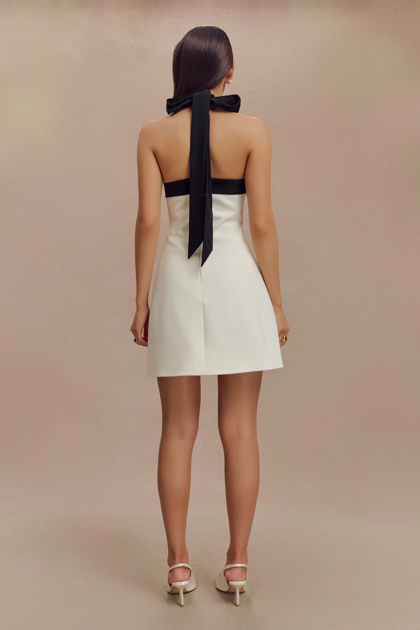 Liana Contrast Suiting Mini Dress in White - Image 3