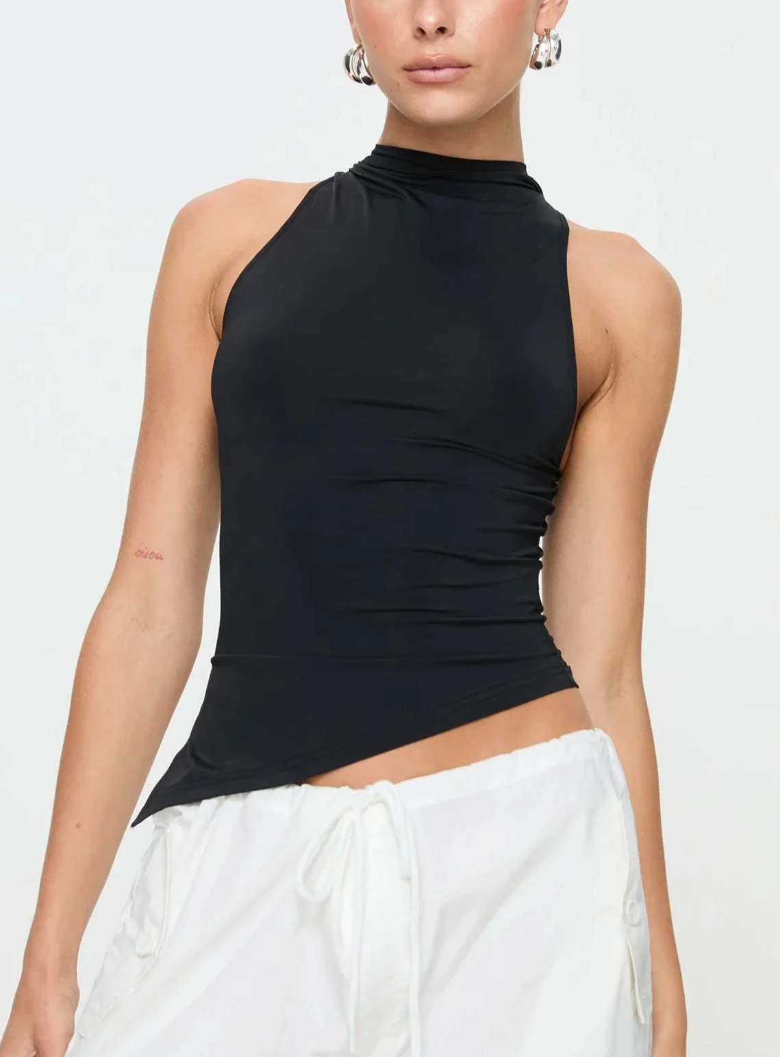 Liora twisted back top in black - Image 2