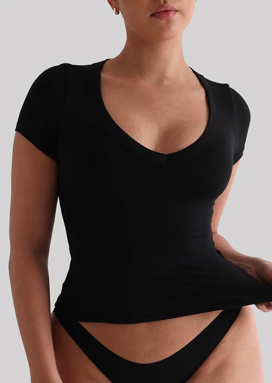 MAJA V-SHAPE SHORT SLEEVE T-SHIRT - BLACK - Image 3