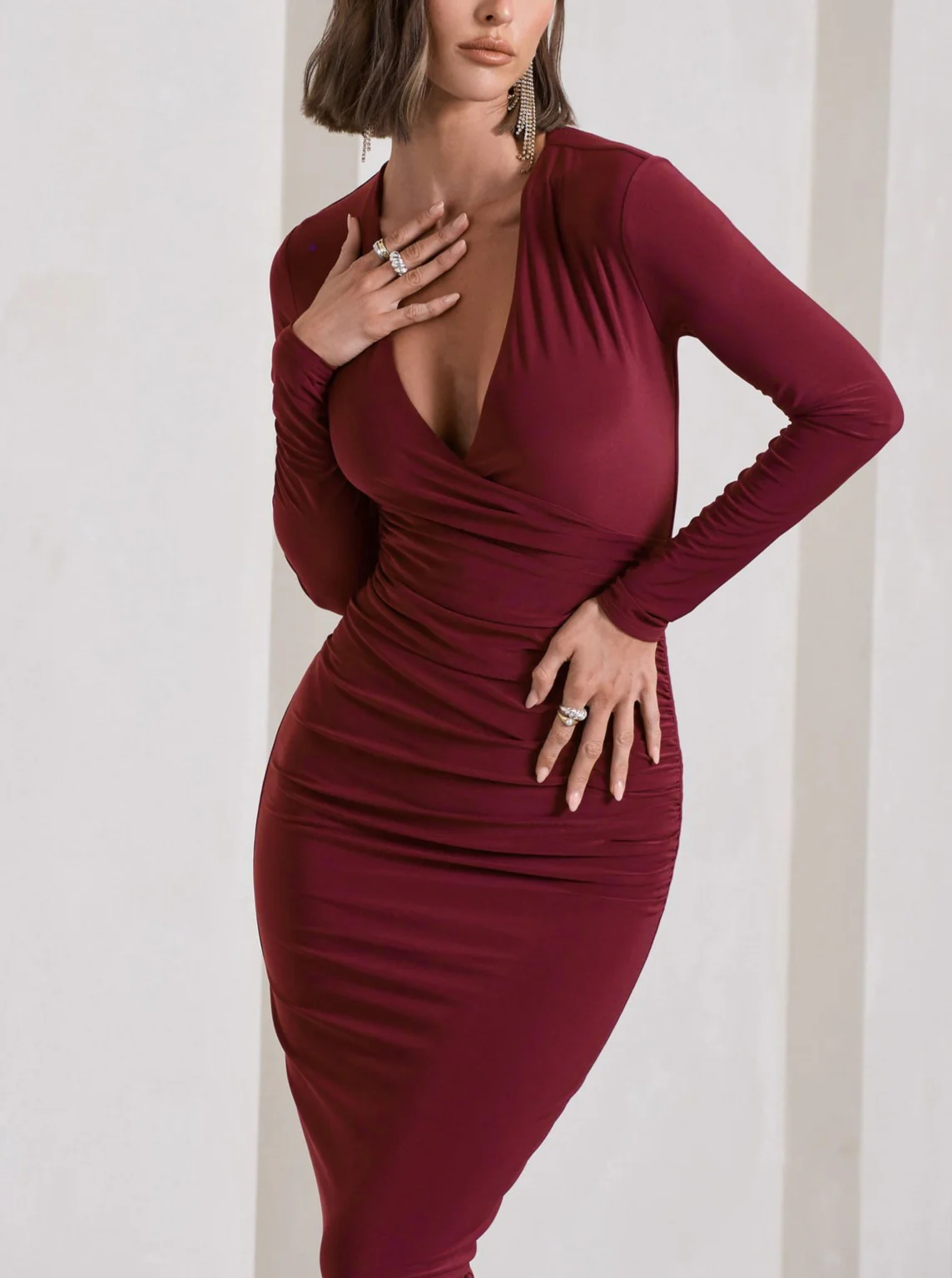 Natalie BODYCON PLUNGE-NECK MIDI DRESS in Maroon - Image 3