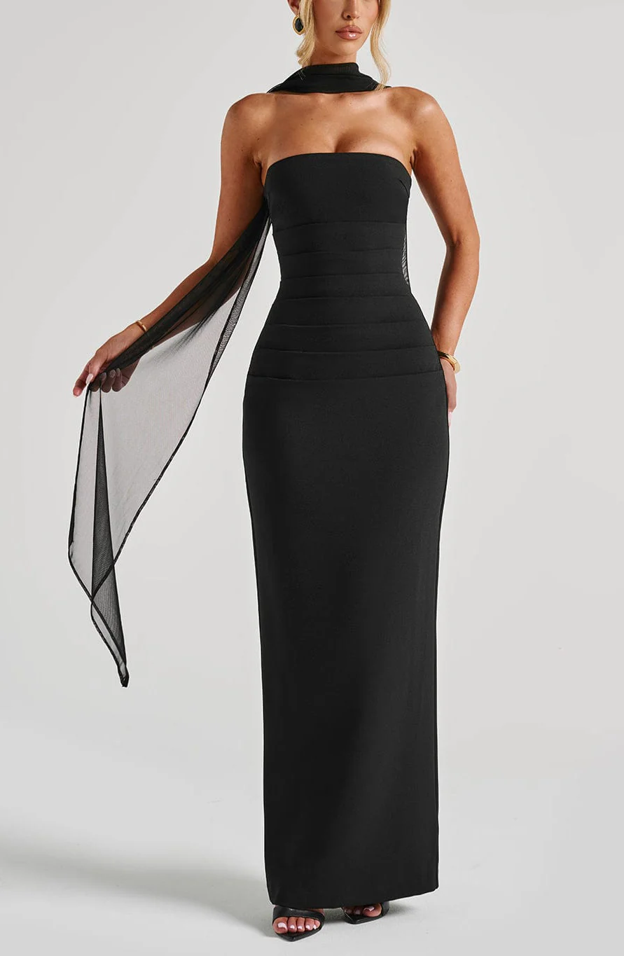 Ninel Maxi Dress in Black - Image 2