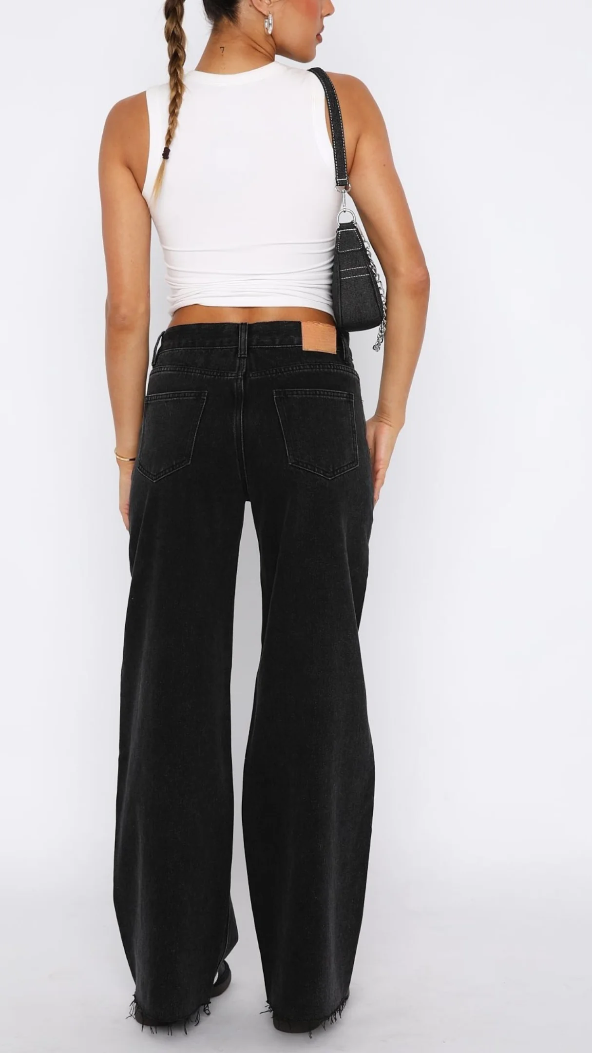 NoƩmie Mid Rise Wide Leg Jeans in Blue - Image 14