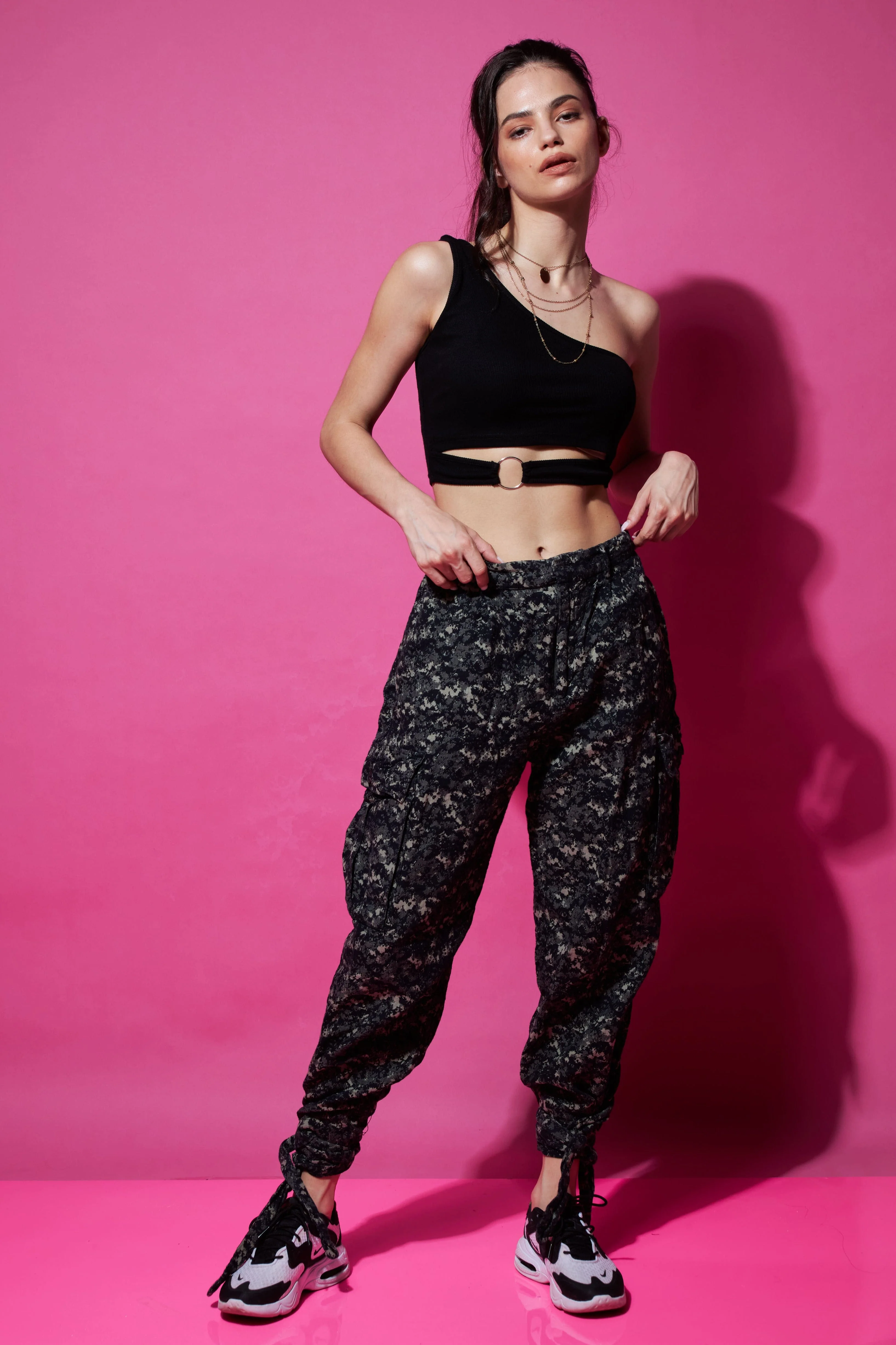 One shoulder ring Crop top - Image 6