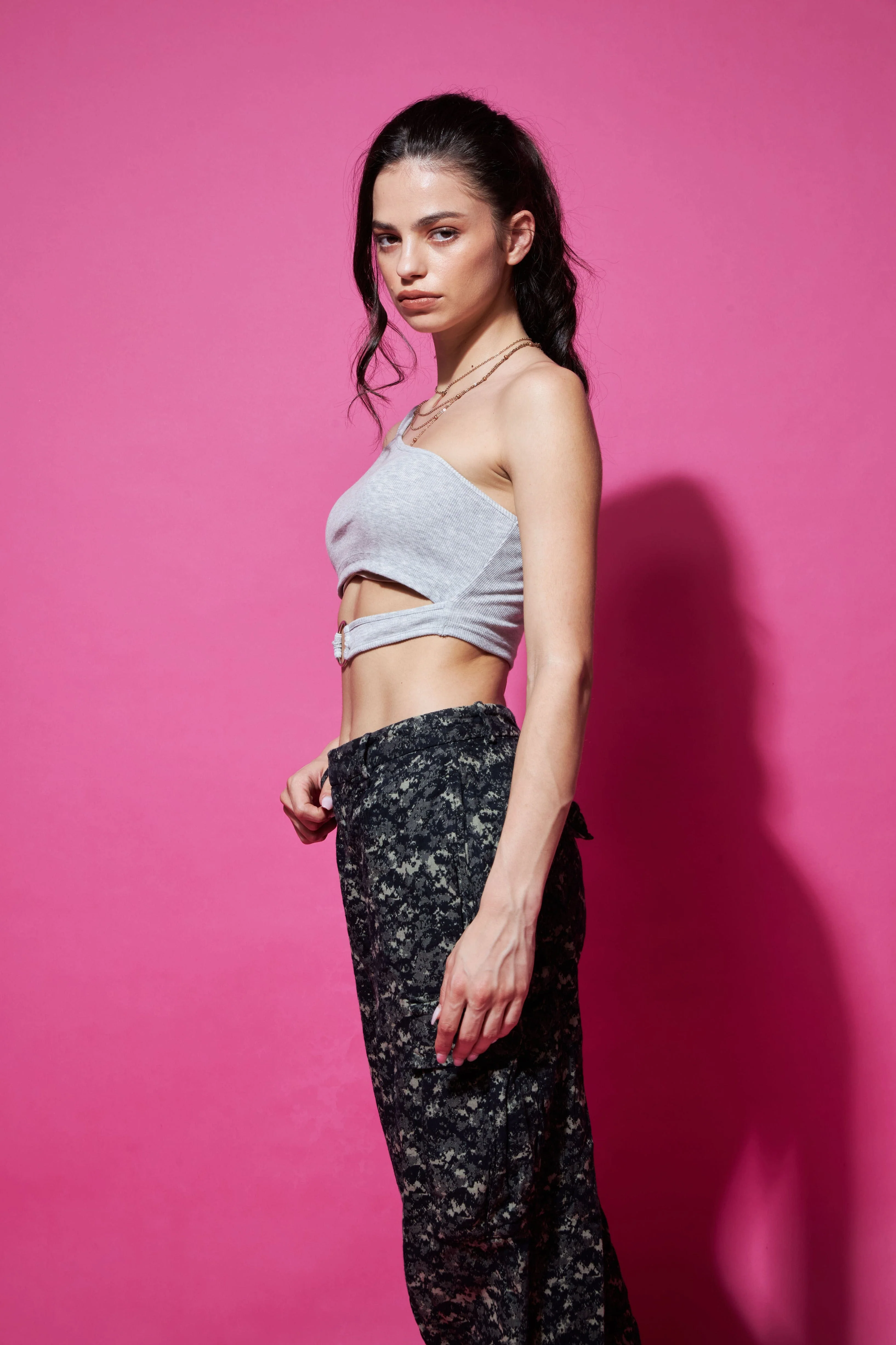 One shoulder ring Crop top - Image 8