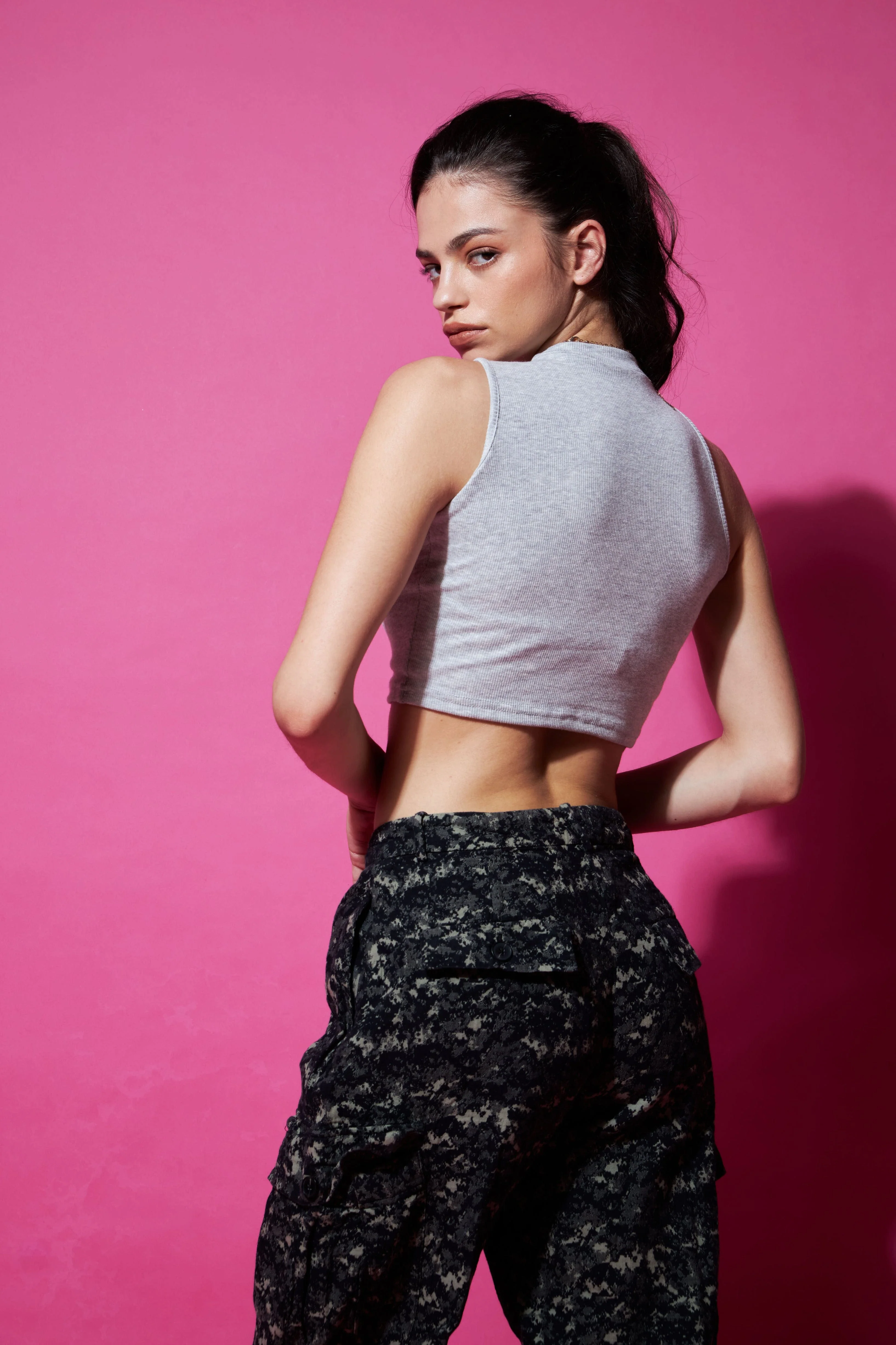 Out of the cut asymmetrical crop top - Image 7