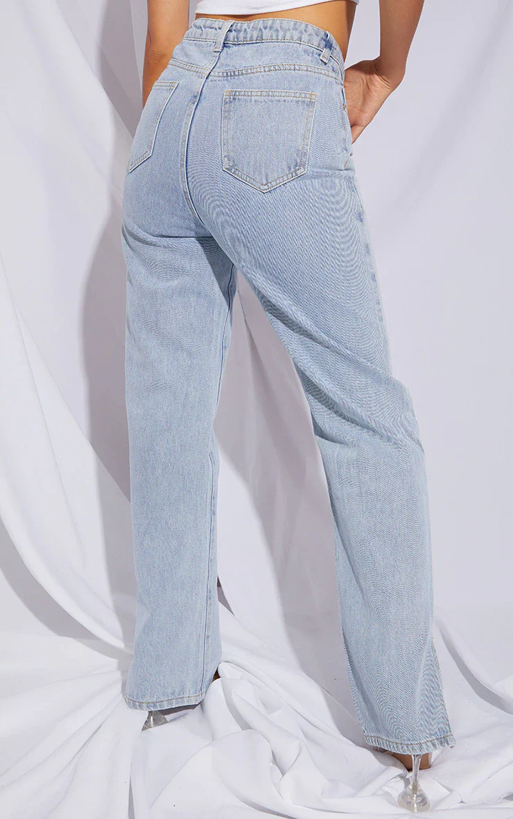 SARA SPLIT HEM JEANS in LIGHT BLUE - Image 4