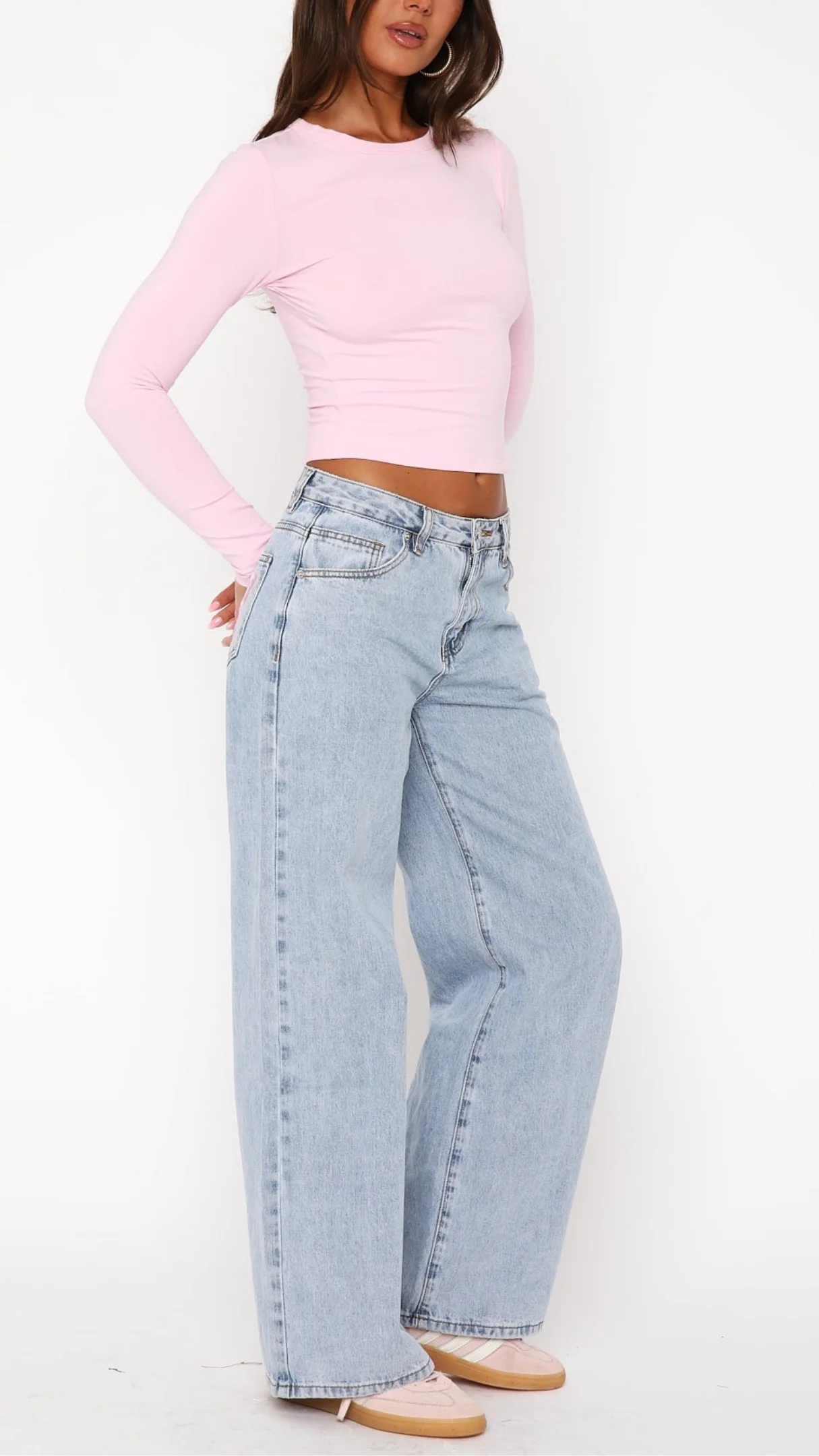 Simona Mid Rise Wide Leg Jeans in Light Blue - Image 4