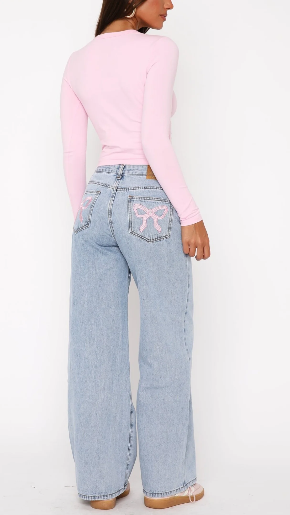 Simona Mid Rise Wide Leg Jeans in Light Blue - Image 7