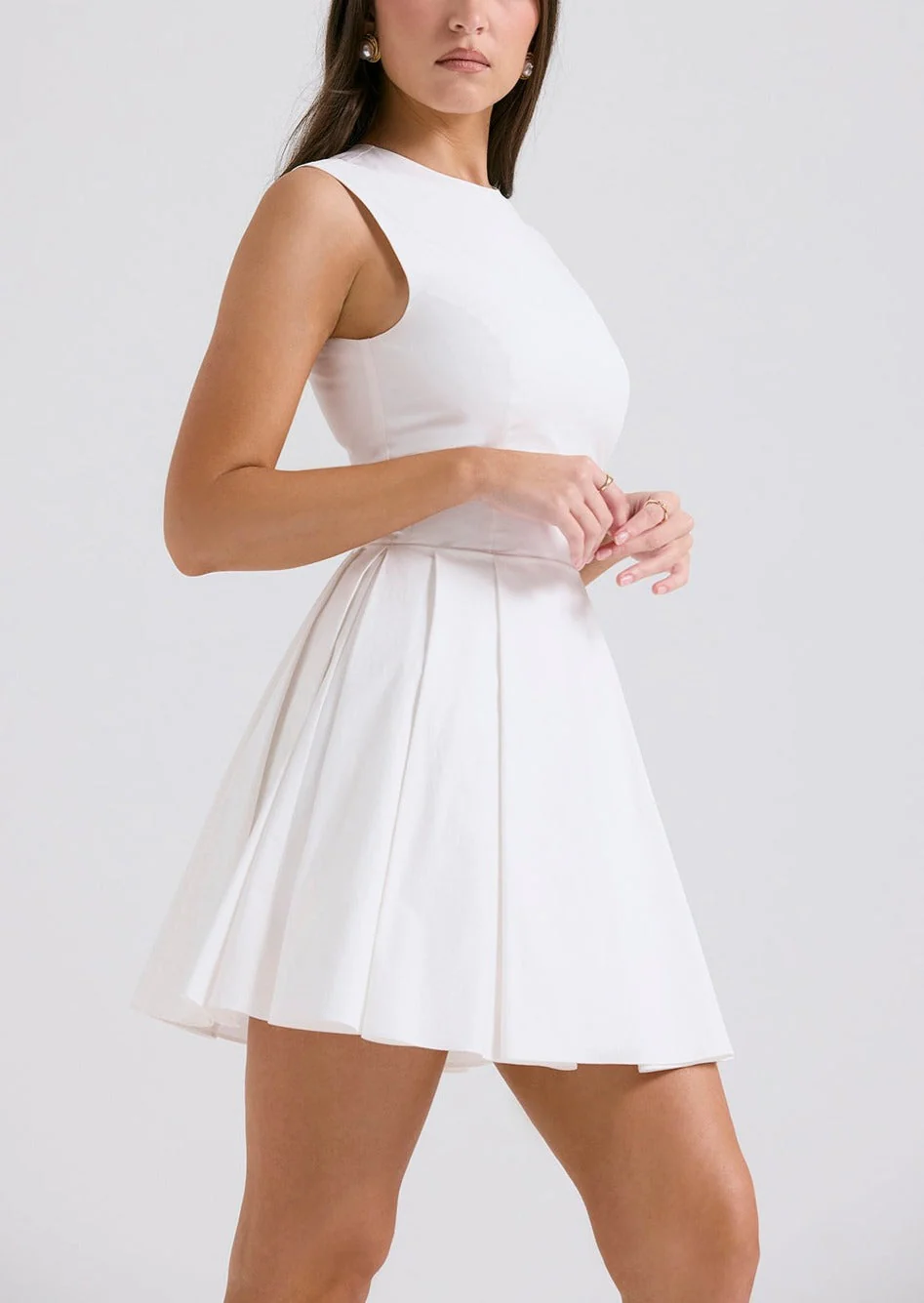 SYLVIE WHITE PLEATED MINI DRESS - Image 4