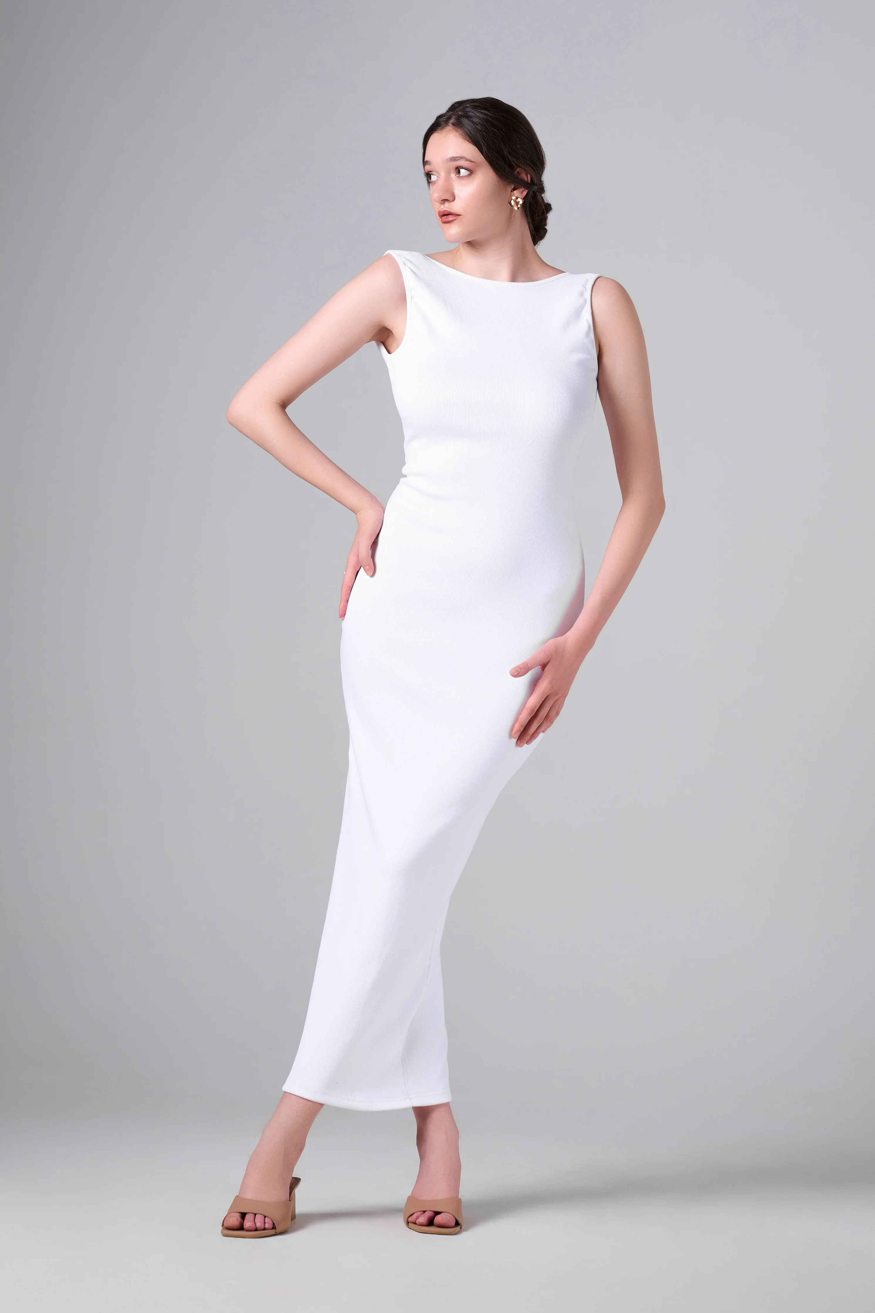 VENUS RIBBED MAXI DRESS in white
