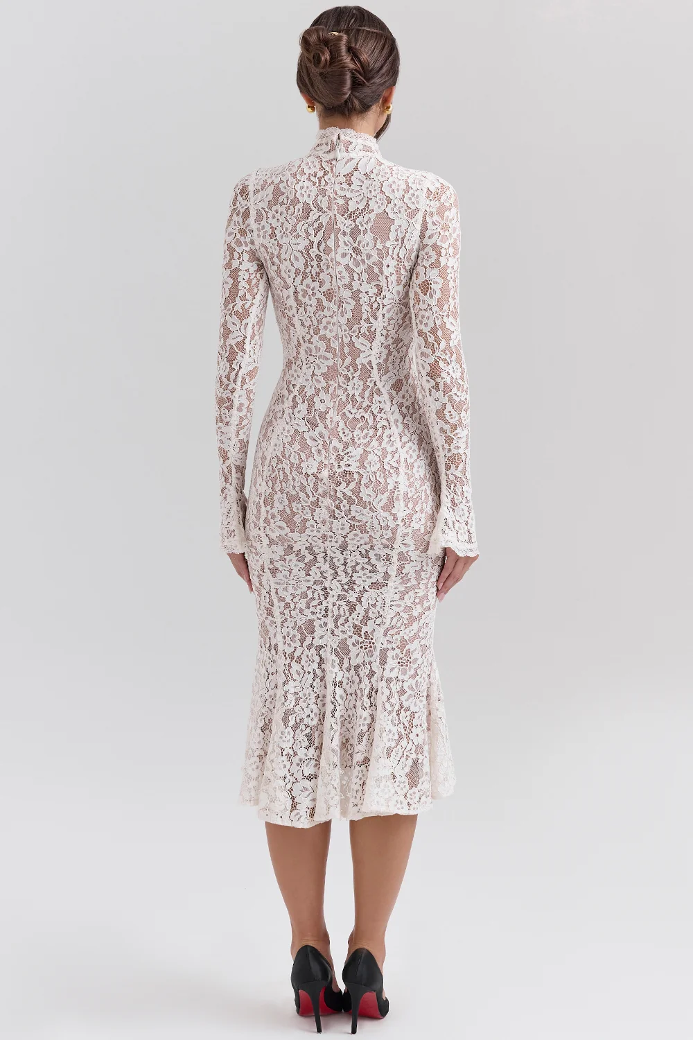 Vera Vintage Ivory Lace Fitted Midi Dress in Ivory - Image 7