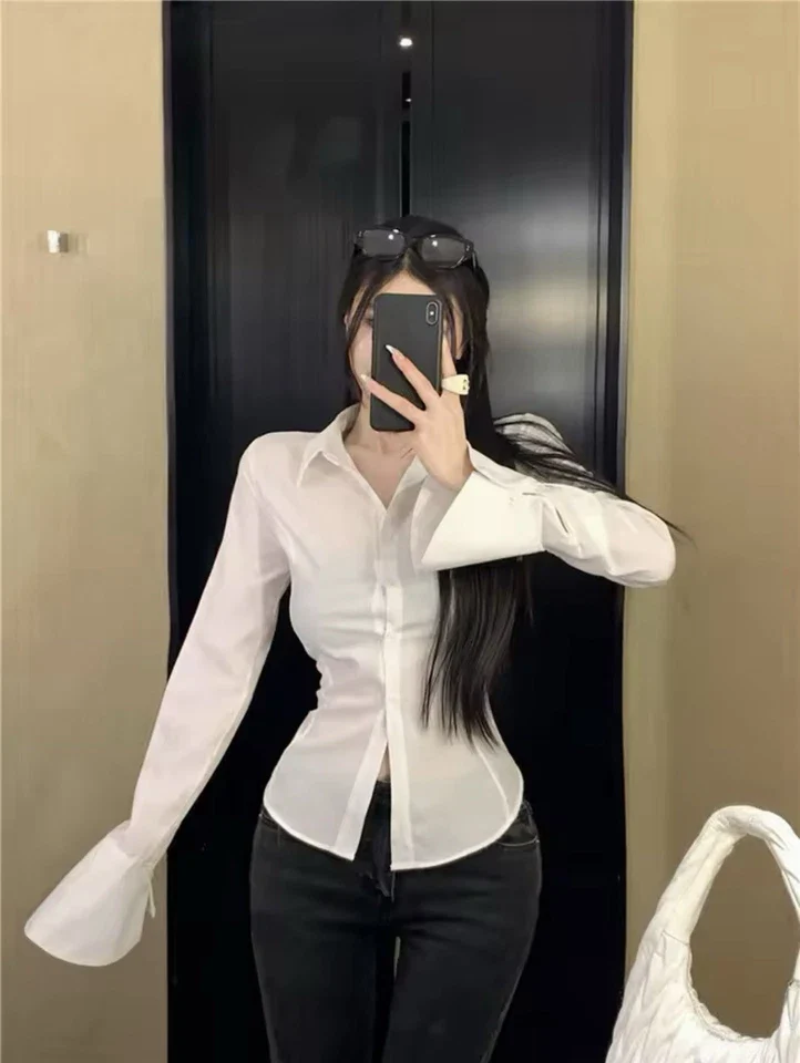 Ivonika Corset Shirt in White - Image 2